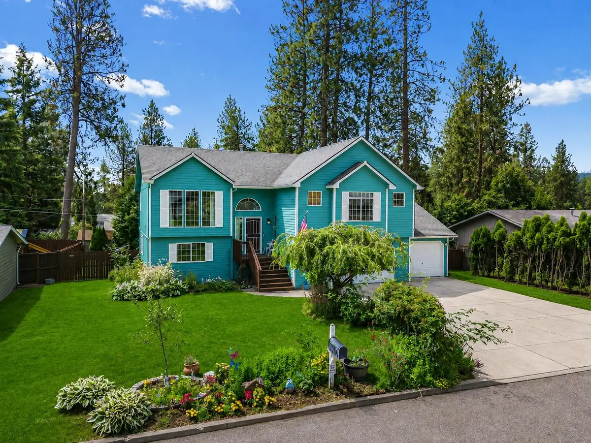 11202 E 17th Ave, Spokane Valley, WA 99206 - #1