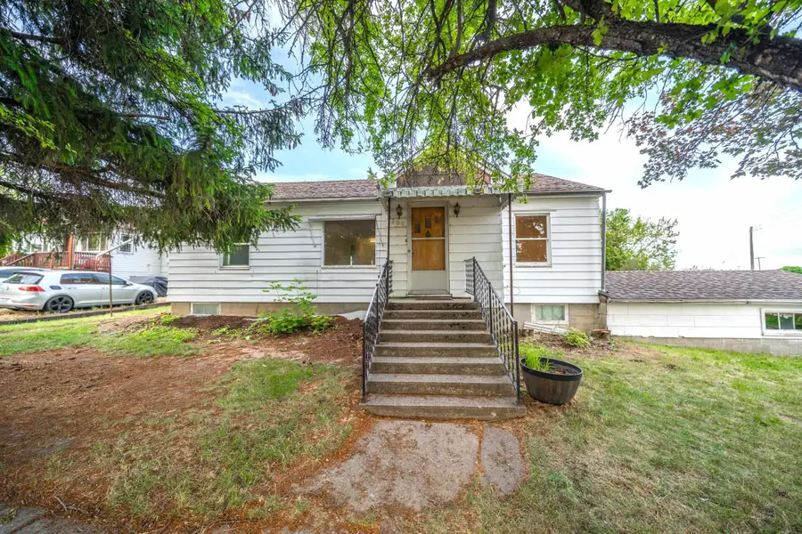 209 S Mcneil Ave, Fairfield, WA 99012 - #2