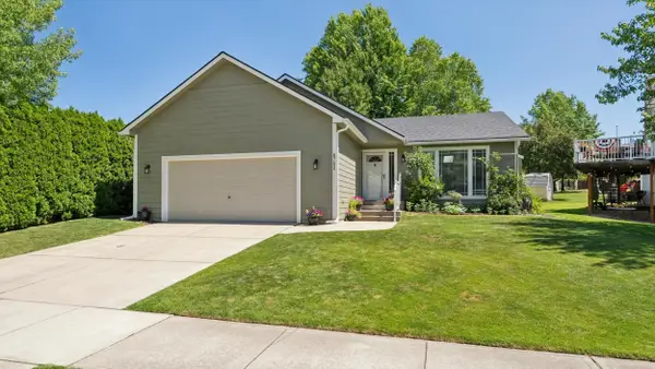8702 N Pamela St, Spokane, WA 99208