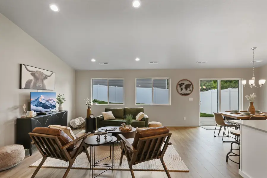 627 S Manifold Ln, Spokane Valley, WA 99016 - #3