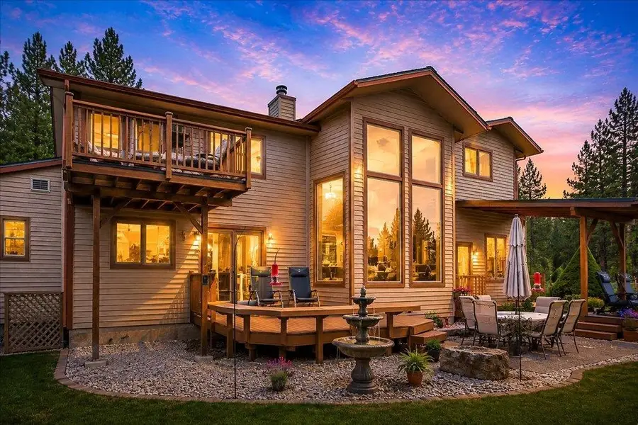 8011 S Pineview Ln, Spokane, WA 99206 - #2