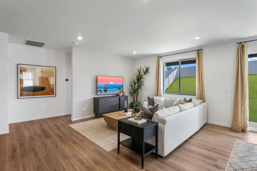 4132 W Howesdale Rd, Spokane, WA 99208 - #2