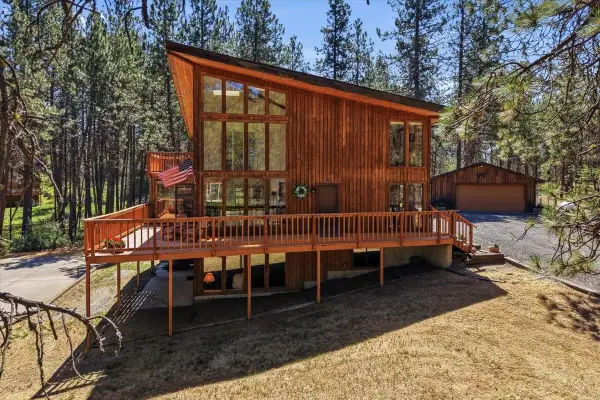 4605 W Pinto Rd, Cheney, WA 99004
