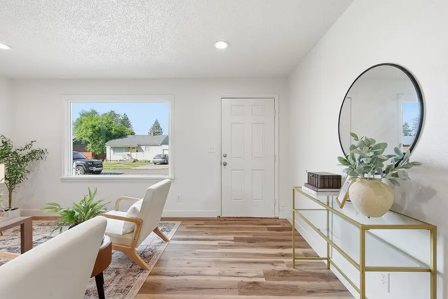 6012 N Greenwood Blvd, Spokane, WA 99205 - #3