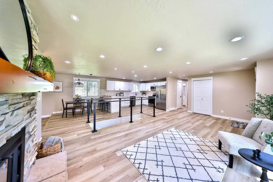 4725 S Bates Rd, Spokane, WA 99206 - #3