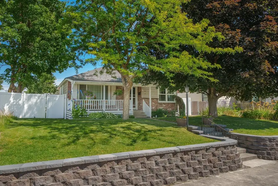 5124 N Oak St, Spokane, WA 99205 - #2