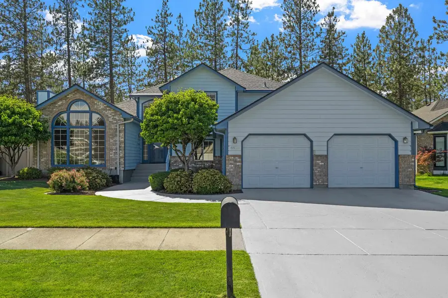 6923 N Douglass St, Spokane, WA 99208 - #2
