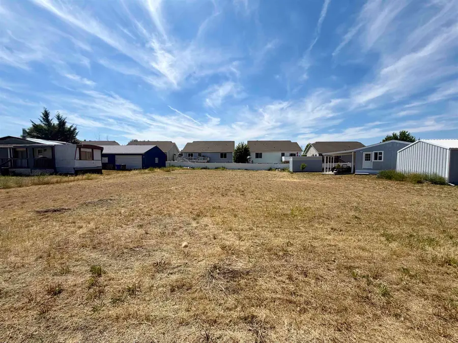 816 S Ziegler St, Airway Heights, WA 99001 - #2