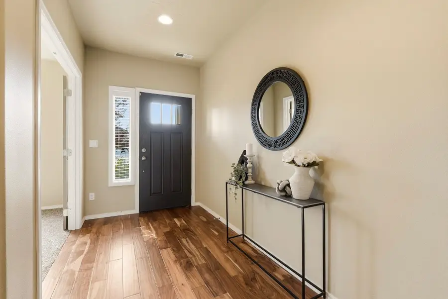 6909 S Woodhaven Dr, Spokane, WA 99224 - #3