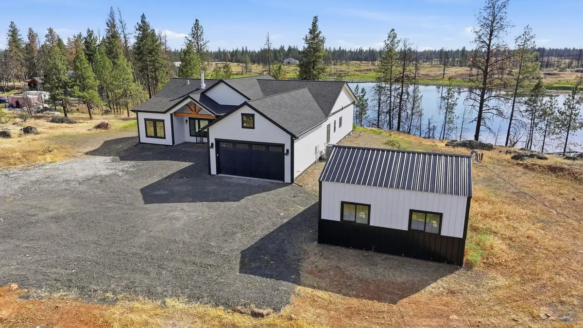 11616 S Greenfield Ln, Medical Lake, WA 99022 - #1