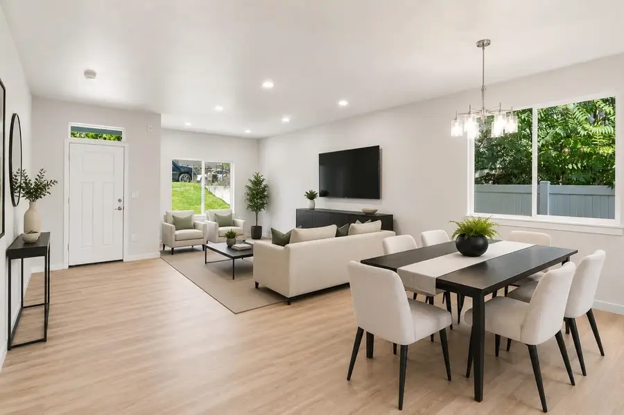 1500 E North Ave, Spokane, WA 99207 - #2