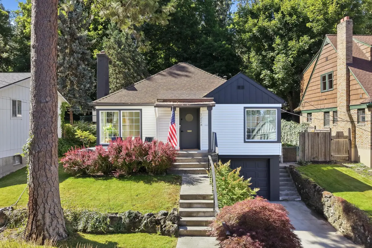 1224 E 19th Ave, Spokane, WA 99203 - #1
