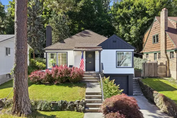 1224 E 19th Ave, Spokane, WA 99203