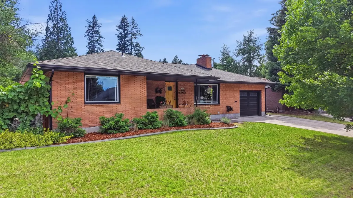 1628 E 15th Ave, Spokane, WA 99203 - #1