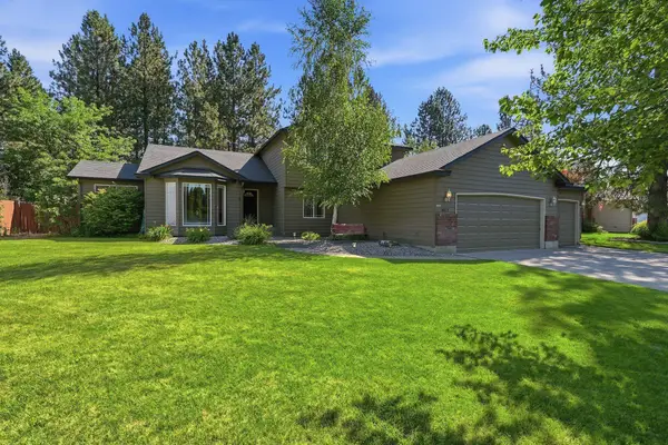 4417 E Woodglen Rd, Mead, WA 99021-9451