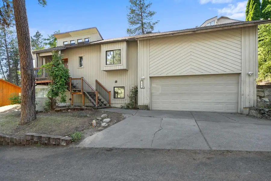 8027 E Elde Dr, Spokane Valley, WA 99212 - #2