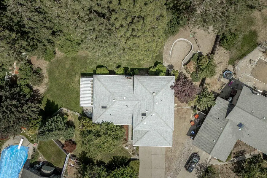 9924 N Woodridge Dr, Spokane, WA 99208 - #3