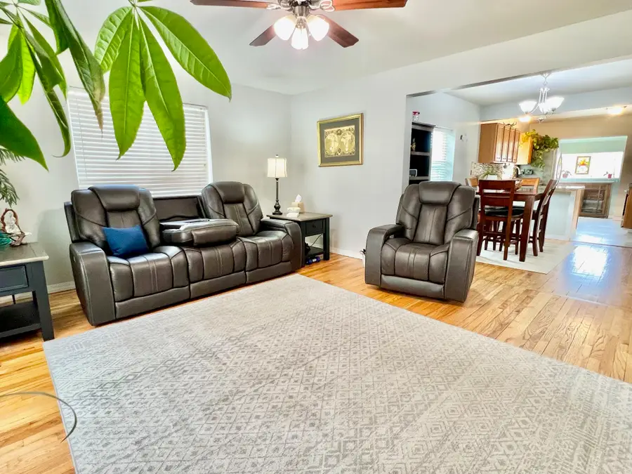 8424 E Valleyway Ave, Spokane Valley, WA 99212 - #3