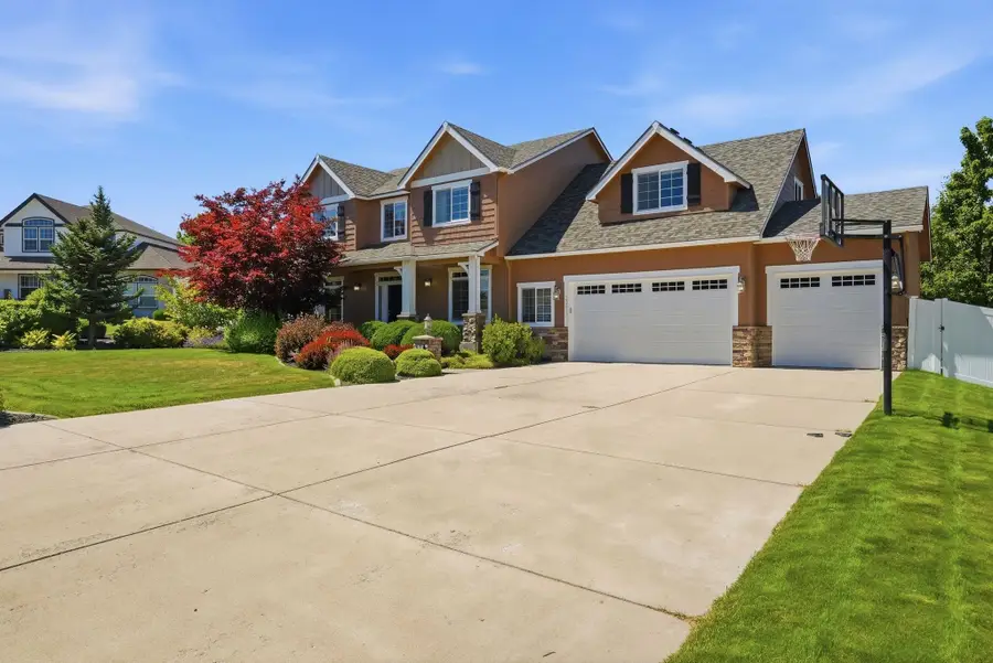 17211 E Rosemont Ln, Greenacres, WA 99016 - #3