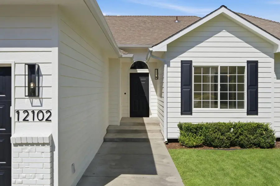 12102 S Troon Ln, Spokane, WA 99223 - #3