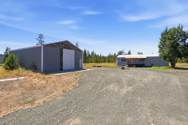 7670 Adams Drive Way, Ford, WA 99013