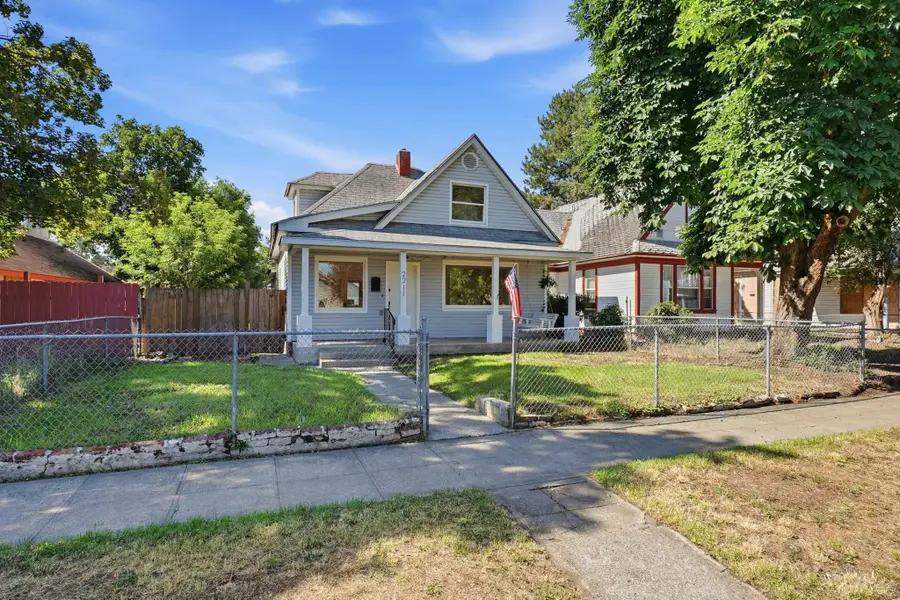 2211 W Gardner Ave, Spokane, WA 99201 - #2