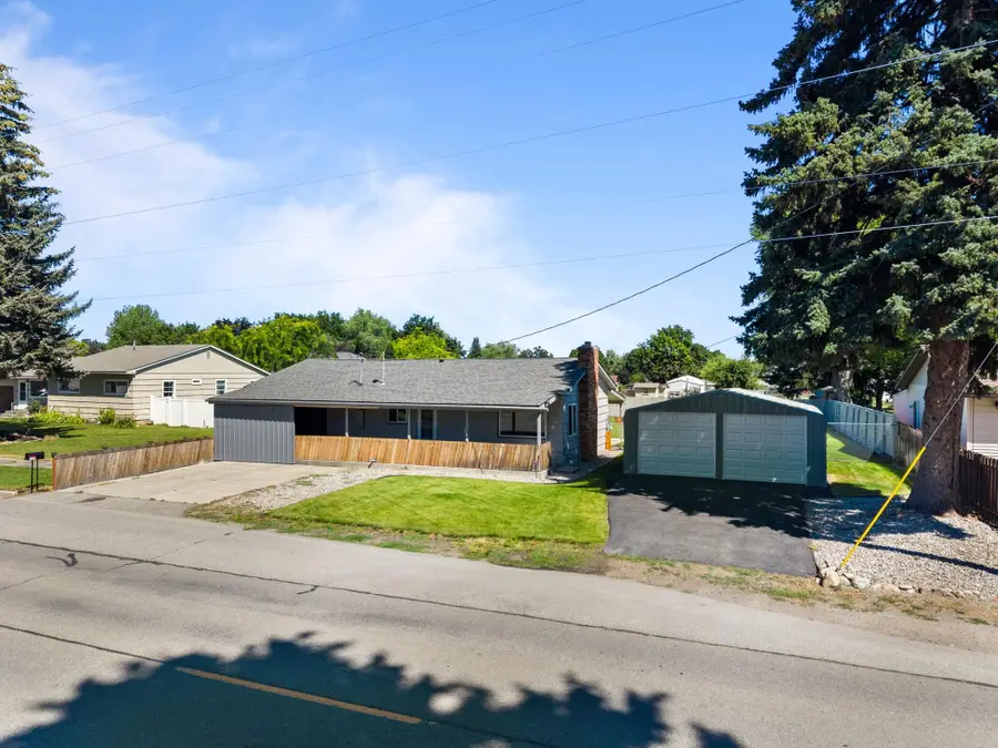 12719 E 8th Ave, Spokane Valley, WA 99216 - #2