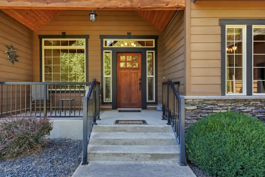 34119 N Regal Ln, Deer Park, WA 99006 - #2