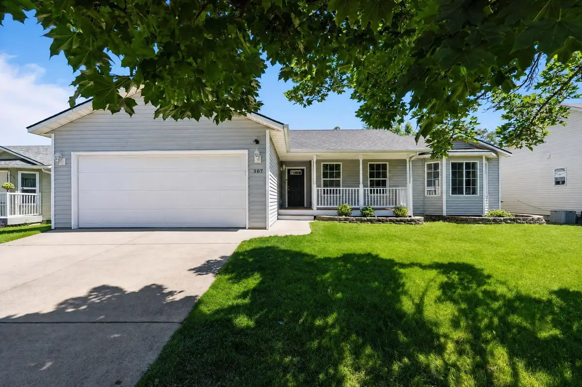 307 S Morrow Ln, Spokane Valley, WA 99216 - #1