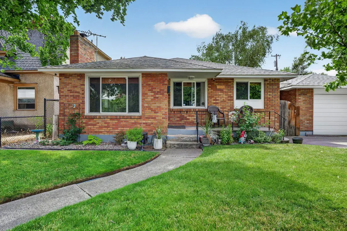 2309 N Wall St, Spokane, WA 99205 - #1