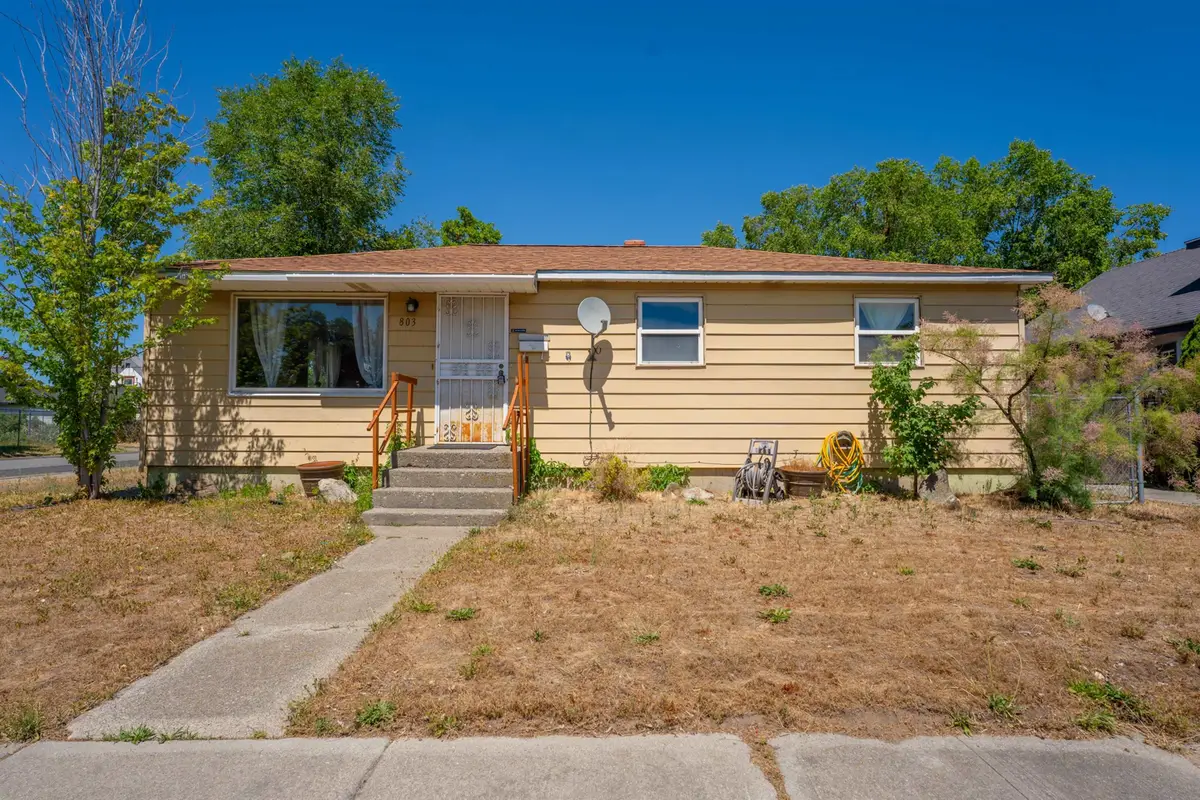 803 E Princeton Ave, Spokane, WA 99207 - #1