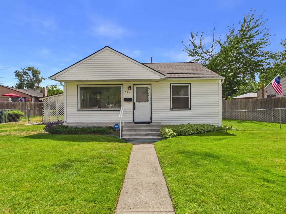 544 E Nebraska Ave, Spokane, WA 99208 - #1