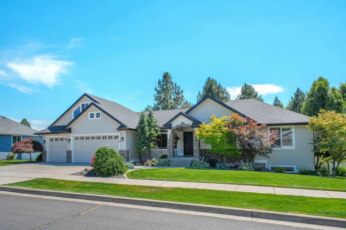 2405 W Stratton Ave, Spokane, WA 99208 - #1