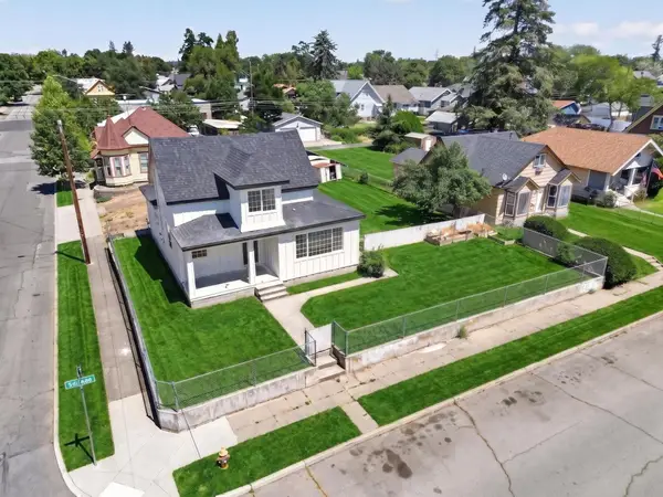 2428 W College Ave, Spokane, WA 99201