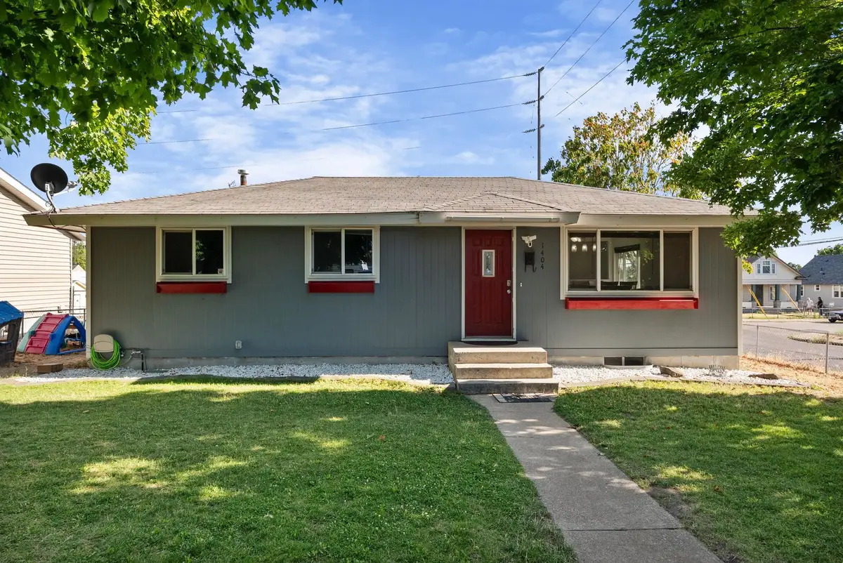 1404 E Gordon Ct, Spokane, WA 99207 - #1