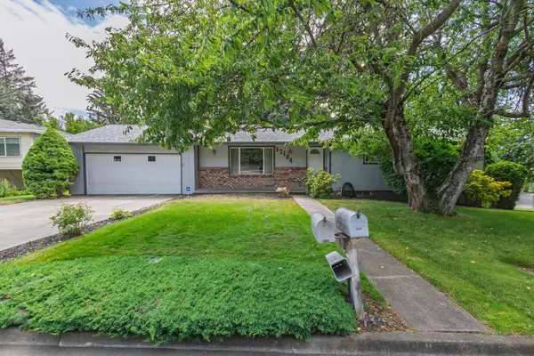 13104 E 28th Ave, Spokane Valley, WA 99216