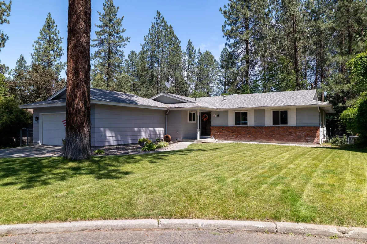 5211 W Myrtlewood Ct, Spokane, WA 99208 - #1