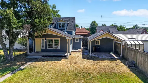 2422 N Wall St, Spokane, WA 99205