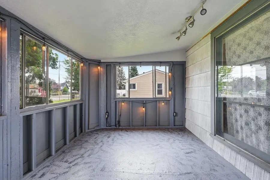 2015 N Vista Rd, Spokane, WA 99212 - #3