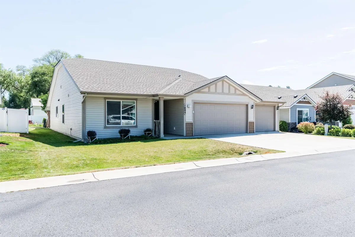 1004 N Marcus Ln, Spokane Valley, WA 99216 - #1