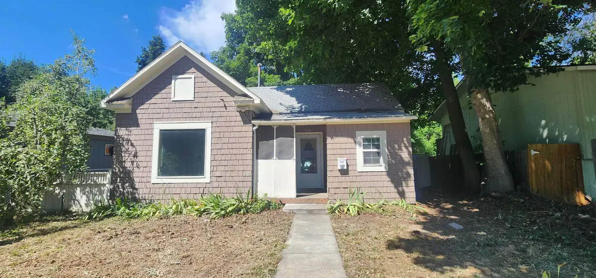 906 S Greene St, Spokane, WA 99202 - #1