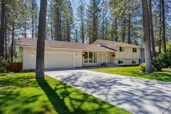 710 E Glencrest Dr, Spokane, WA 99208