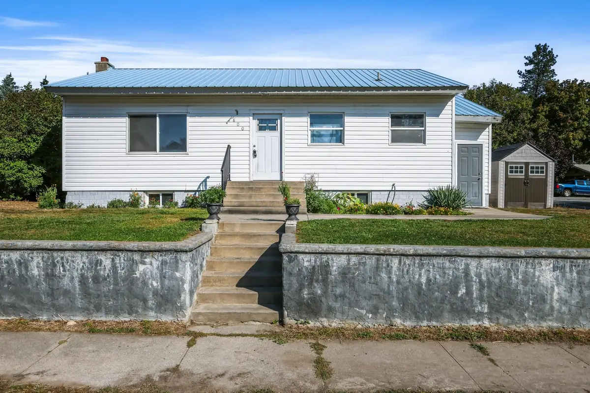800 W 3rd St, Newport, WA 99156 - #1
