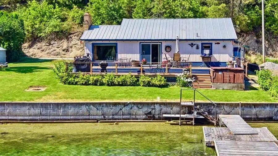 46273 Larson Beach Rd, Loon Lake, WA 99148 - #2