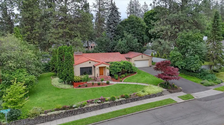 1407 S Ballou Rd, Spokane, WA 99203 - #2