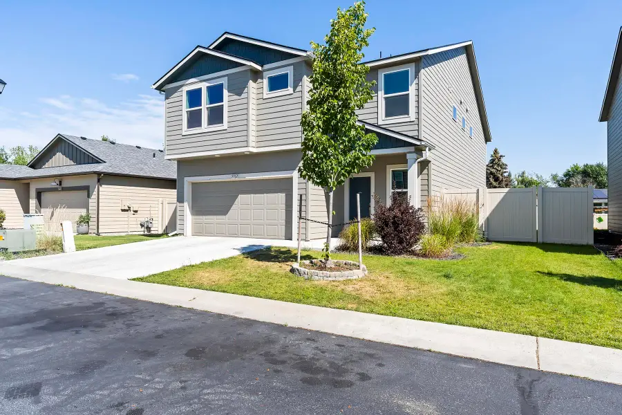 5912 W Jamestown Ln, Spokane, WA 99208 - #2