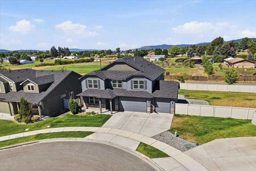4026 N Arrowleaf Loop, Post Falls, ID 83854 - #3