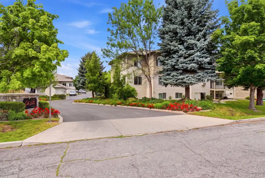 22855 E Country Vista Dr #392, Liberty Lake, WA 99019 - #3