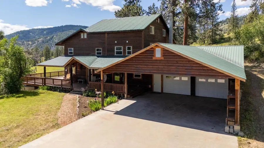 3439 B Northport Flat Creek Rd, Kettle Falls, WA 99141 - #2