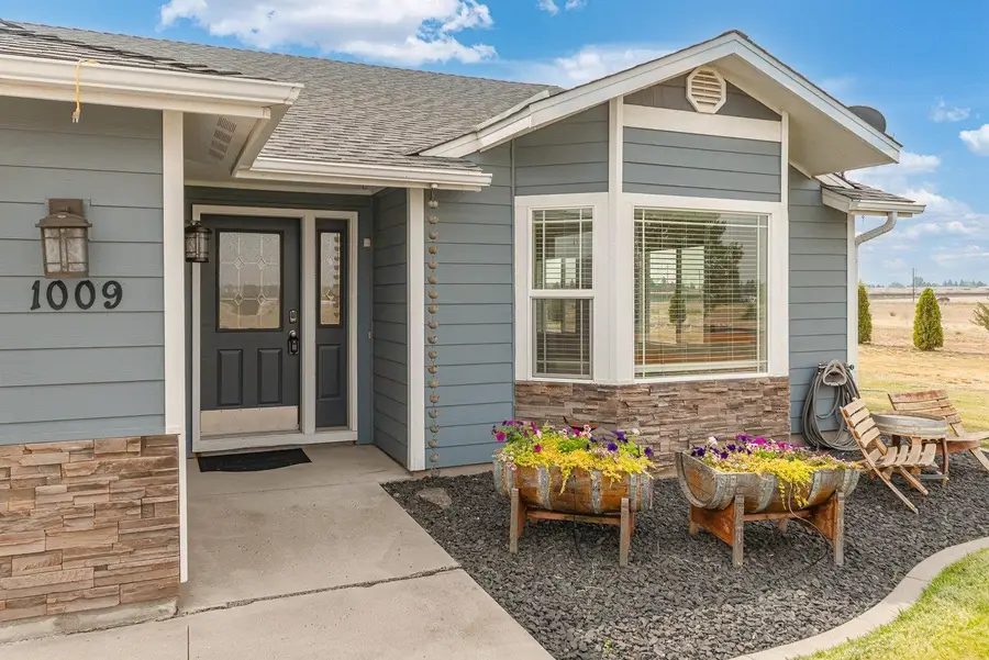 1009 S Bartholomew St, Medical Lake, WA 99022 - #3